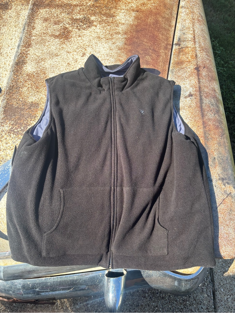 Ariat Men's Black reversible Fleece Vest - Full Zip